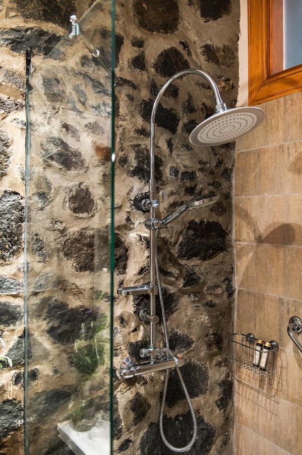 Homeforguest Cosy Rural Flat El Romero With Large Gardens Такоронте Экстерьер фото